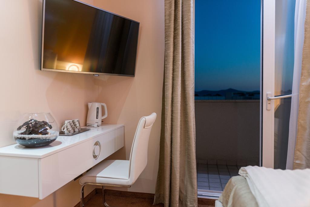 Adriatica Dream Luxury Accommodation - Free Parking Задар Екстериор снимка